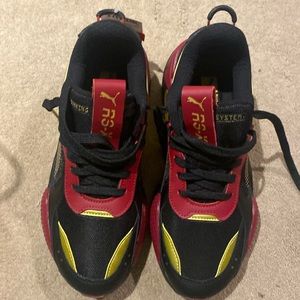 Puma RS-X new never been worn